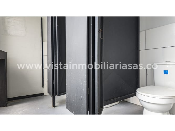 Edificio en arriendo en Milan, Manizales, 255 m² · foto 16 de 24
