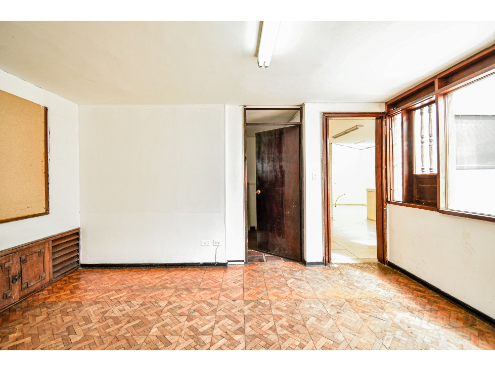 Casa en arriendo en Avenida Santander, Manizales · foto 2 de 23