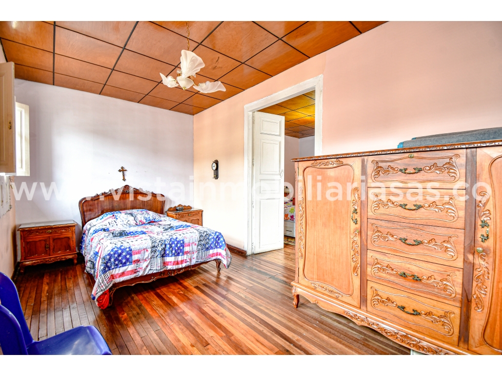 Casa en arriendo en El Centro, Manizales · foto 12 de 24