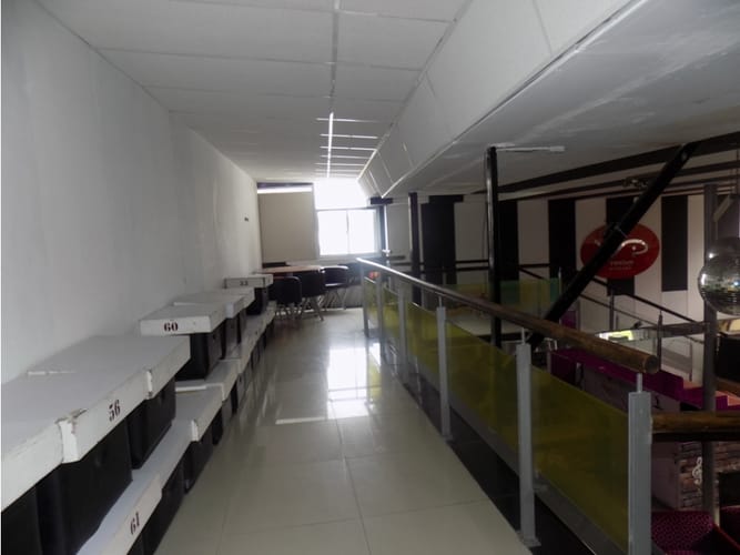 Local en venta en Cable, Manizales, 423 m² · foto 14 de 24