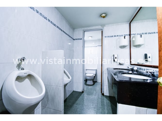Local en venta en Avenida Santander, Manizales, 400 m² · foto 12 de 12