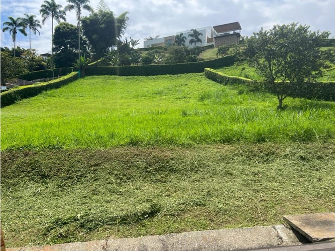 Lote en venta en Las Pavas, Manizales, 1916 m² · foto 3 de 3