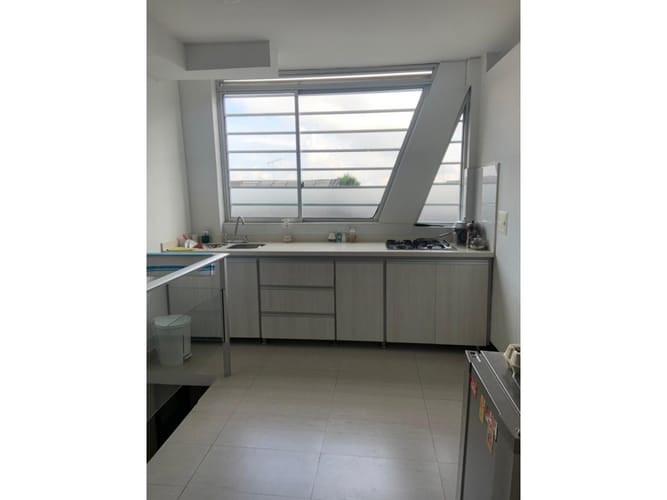 Edificio en venta en Avenida Santander, Manizales, 594 m² · foto 9 de 24