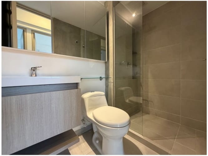 Apartamento de 3 alcobas en venta en Las Vegas, Envigado, 80 m² · foto 2 de 18