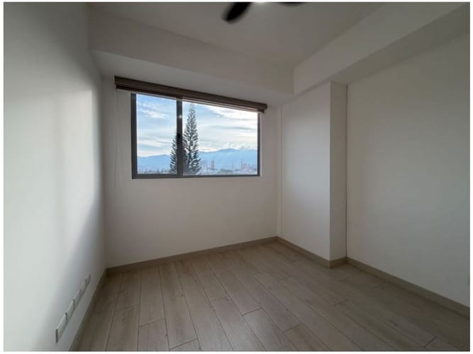 Apartamento de 3 alcobas en venta en Las Vegas, Envigado, 80 m² · foto 8 de 18