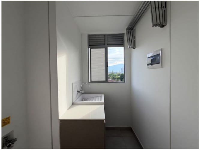 Apartamento de 3 alcobas en venta en Las Vegas, Envigado, 80 m² · foto 13 de 18