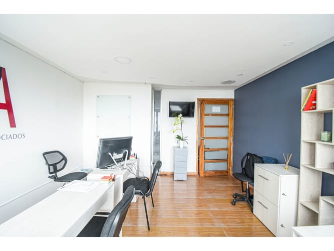 Oficina en venta en El Centro, Manizales, 165 m² · foto 7 de 15