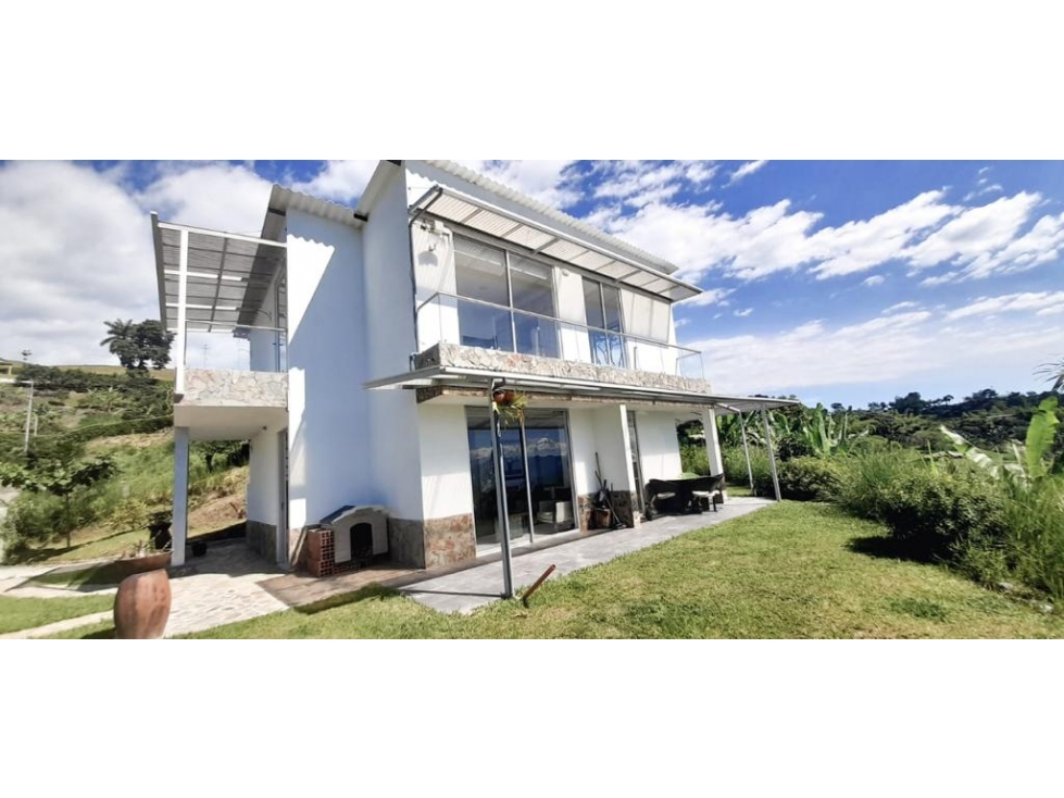 Casa en venta en La Cabaña, Manizales · foto 2 de 10