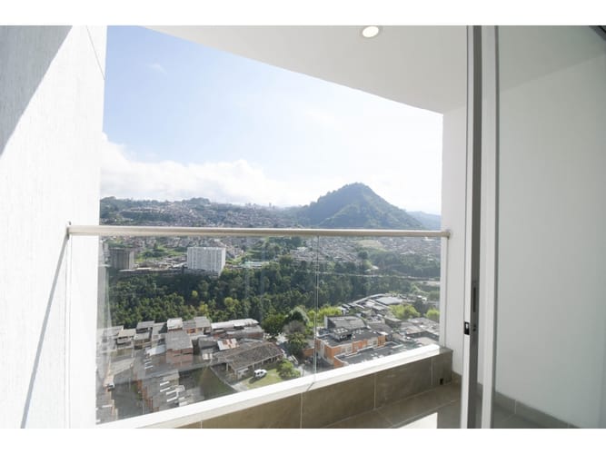 Edificio en venta en El Centro, Manizales, 760 m² · foto 23 de 24