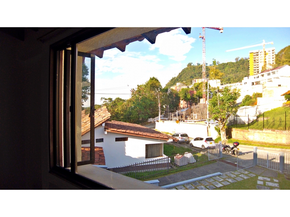 Casa en venta en La Francia, Manizales · foto 4 de 24