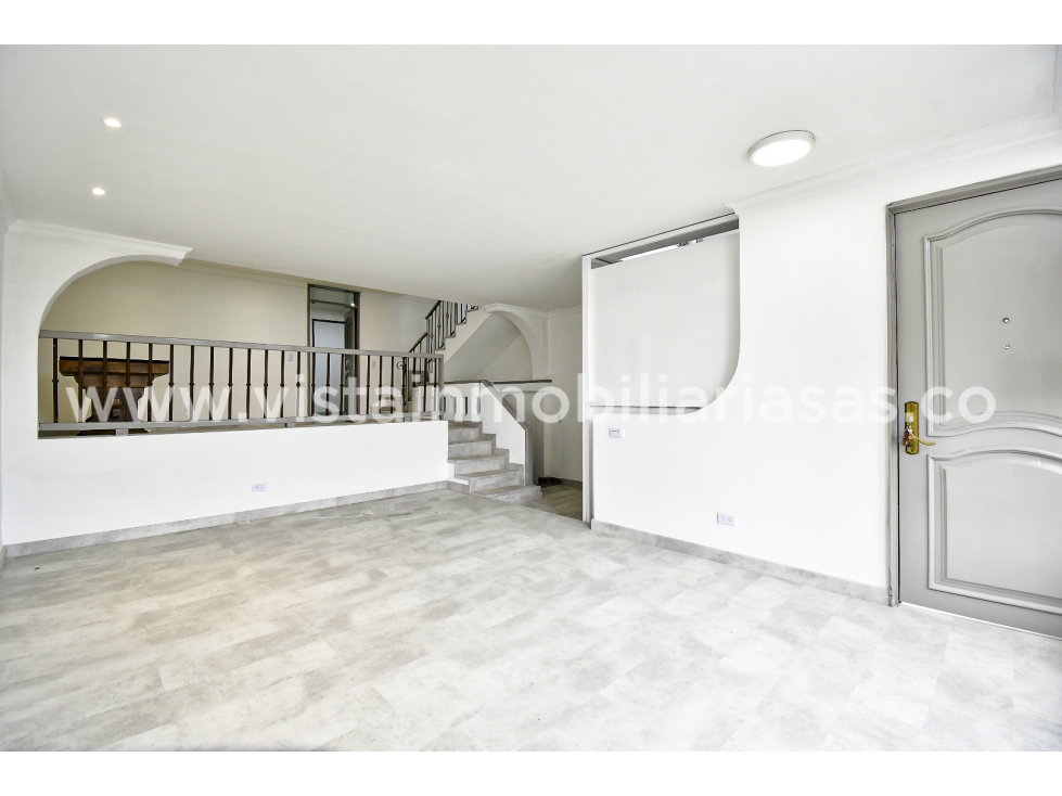Casa en venta en La Camelia, Manizales · foto 8 de 24