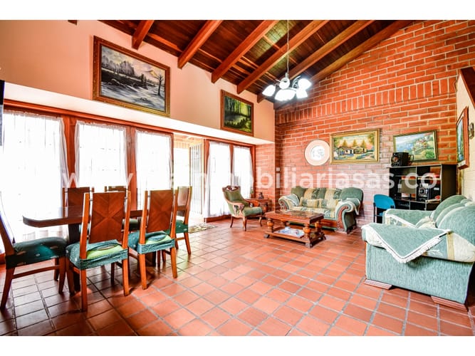 Casa de 4 alcobas en venta en El Trebol, Manizales, 400 m² · foto 6 de 24
