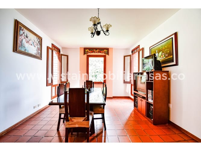 Casa de 4 alcobas en venta en El Trebol, Manizales, 400 m² · foto 12 de 24