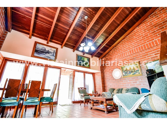 Casa de 4 alcobas en venta en El Trebol, Manizales, 400 m² · foto 17 de 24