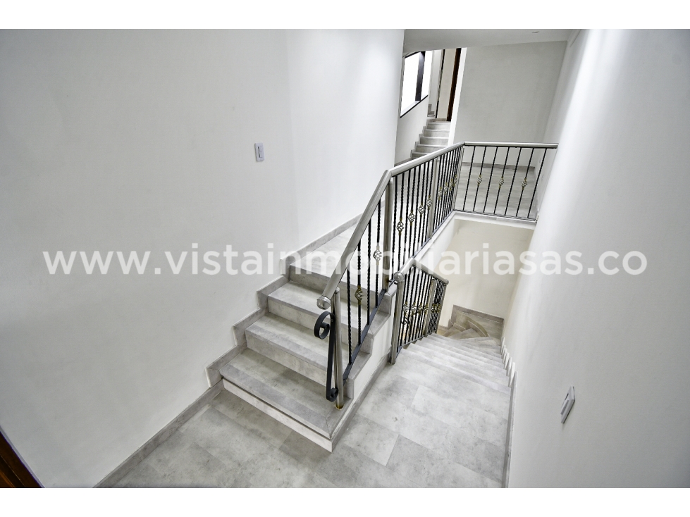Casa en venta en La Camelia, Manizales · foto 24 de 24