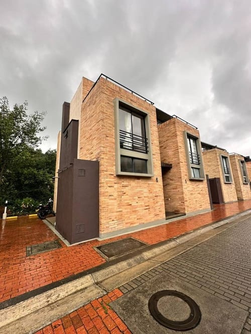 Casa en venta en Conjunto Casa De Campo, La Calera · foto 2 de 24