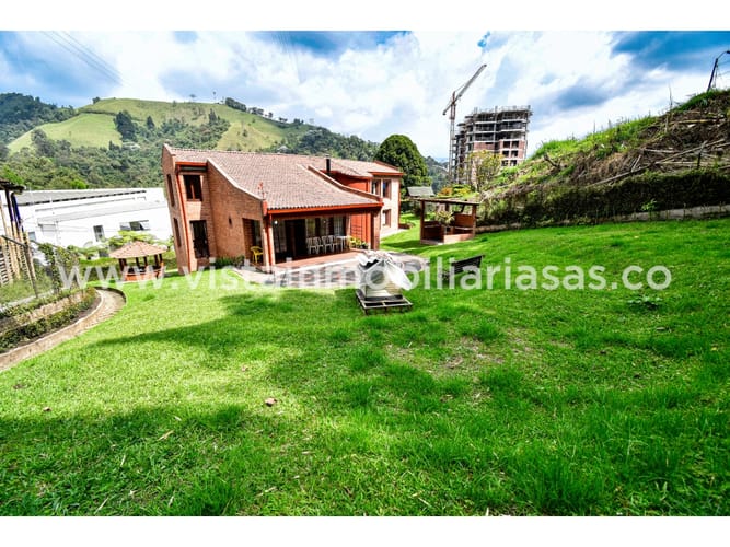 Casa de 4 alcobas en venta en El Trebol, Manizales, 400 m² · foto 19 de 24