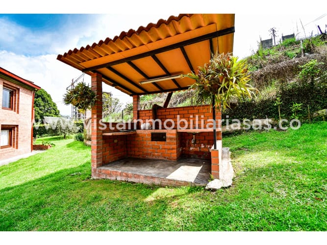 Casa de 4 alcobas en venta en El Trebol, Manizales, 400 m² · foto 22 de 24