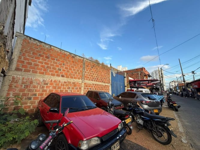 Lote en venta en La Concordia, Bucaramanga, 684 m² · foto 4 de 7