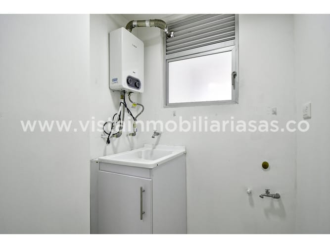 Apartaestudio en venta en Saenz, Manizales, 32 m² · foto 8 de 9