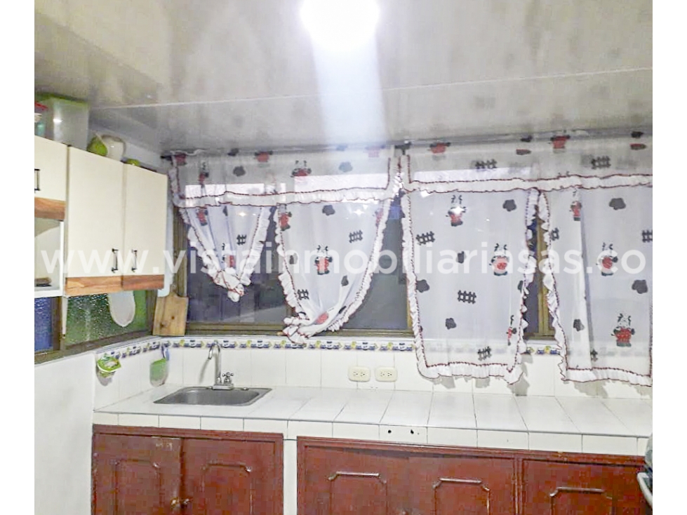 Casa en venta en Altos Del Capri, Manizales · foto 4 de 12