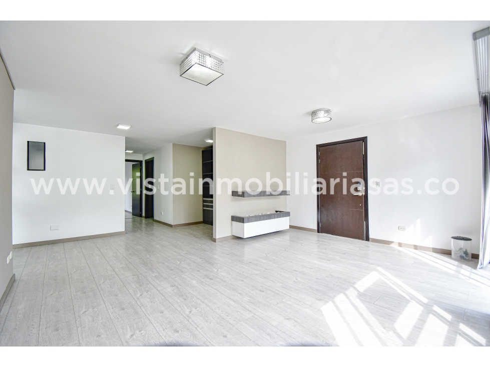 Apartamento en venta en La Linda, Manizales · foto 5 de 24