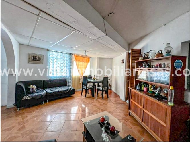 Casa de 8 alcobas en venta en El Bosque, Manizales, 355 m² · foto 3 de 14