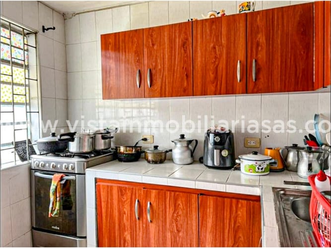Casa de 8 alcobas en venta en El Bosque, Manizales, 355 m² · foto 5 de 14