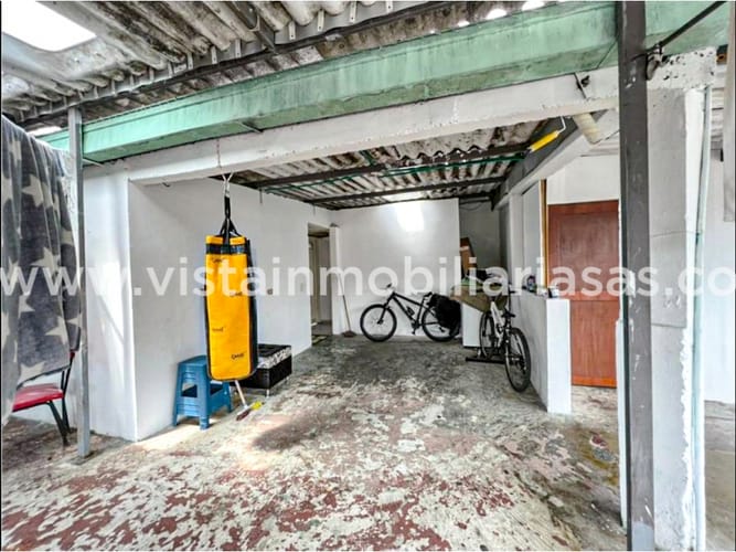 Casa de 8 alcobas en venta en El Bosque, Manizales, 355 m² · foto 13 de 14