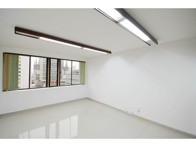 Oficina en venta en El Centro, Manizales, 41 m² · foto 6 de 8