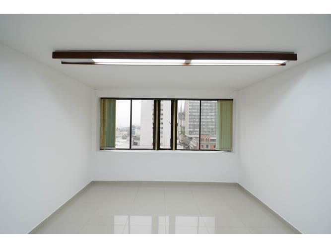 Oficina en venta en El Centro, Manizales, 41 m² · foto 7 de 8