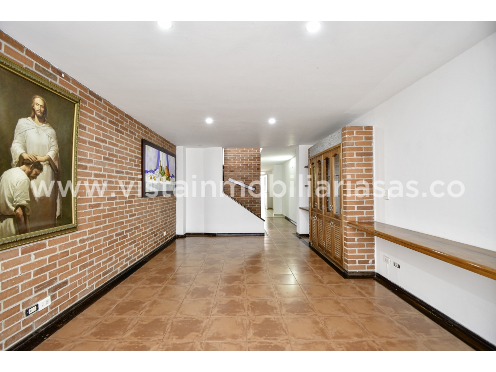 Casa en venta en La Francia, Manizales · foto 2 de 24
