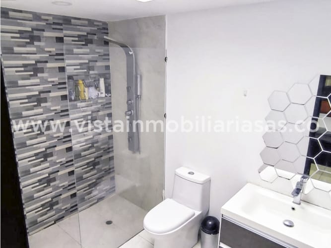 Casa de 7 alcobas en venta en Sacatin Viejo, Manizales, 200 m² · foto 7 de 23
