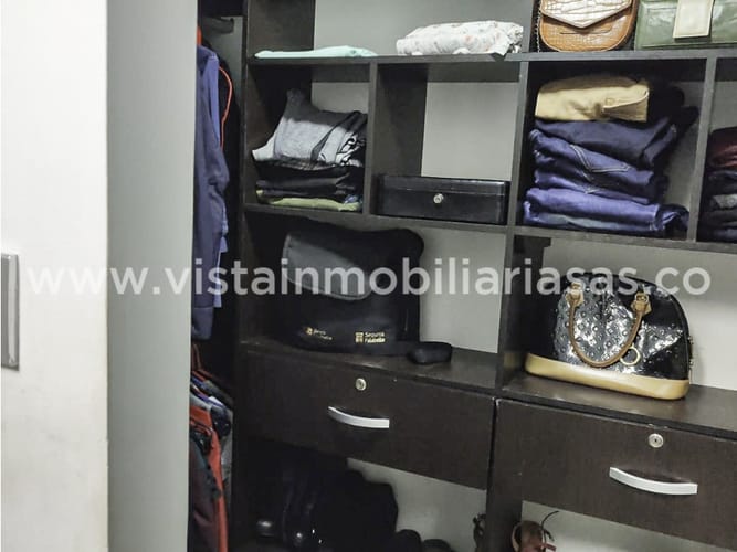 Casa de 7 alcobas en venta en Sacatin Viejo, Manizales, 200 m² · foto 11 de 23