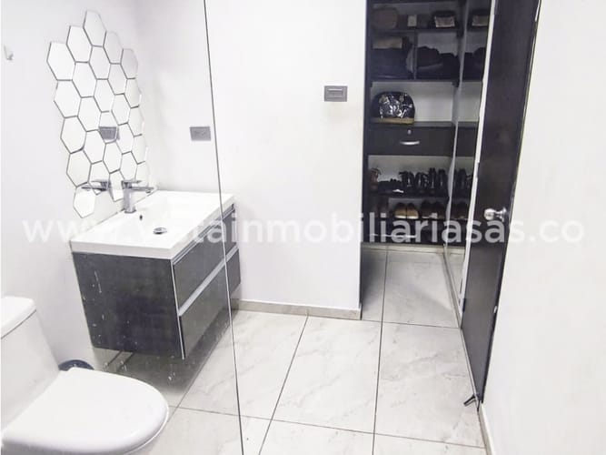 Casa de 7 alcobas en venta en Sacatin Viejo, Manizales, 200 m² · foto 23 de 23