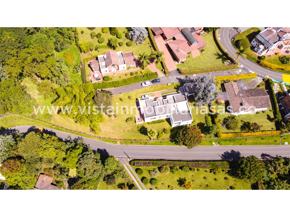 Casa en venta en Alhambra, Manizales · foto 2 de 24