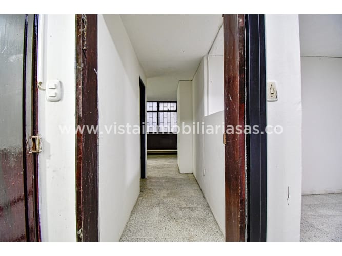 Oficina en venta en El Centro, Manizales, 42 m² · foto 6 de 11