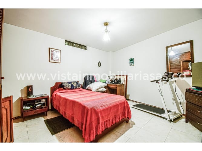 Apartamento de 3 alcobas en venta en Bavaria, Manizales, 113 m² · foto 10 de 13