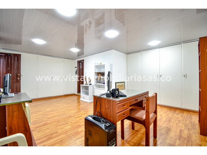 Oficina en venta en El Centro, Manizales, 30 m² · foto 3 de 12