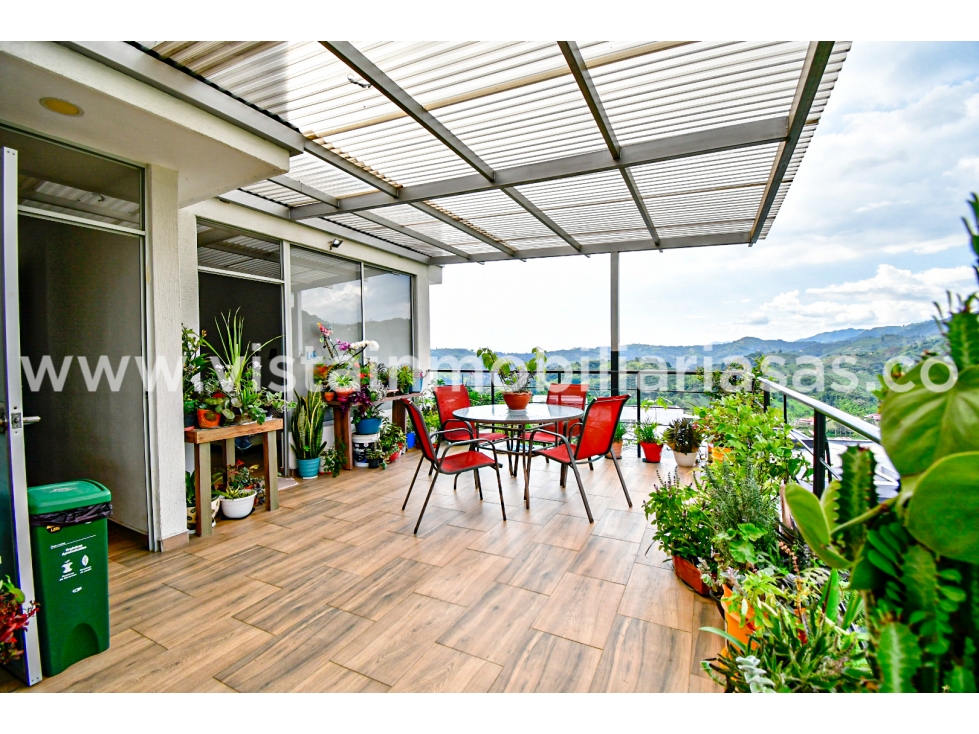 Casa en venta en San Bernardo Del Viento, Manizales · foto 3 de 24