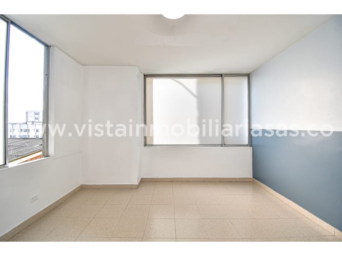 Consultorio en venta en Belen, Manizales, 25 m² · foto 4 de 9