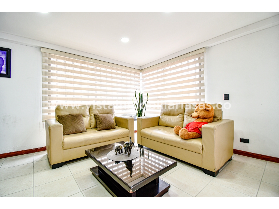 Casa en venta en Palermo, Manizales · foto 2 de 24