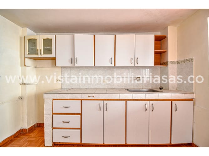 Casa de 3 alcobas en venta en Viveros, Manizales, 180 m² · foto 10 de 23