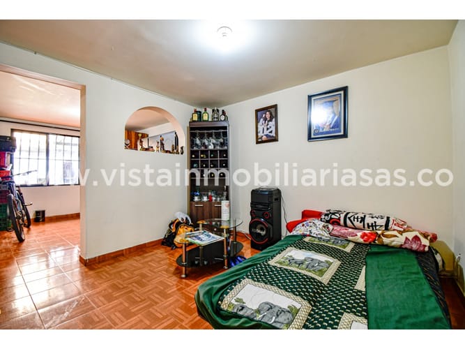 Casa de 3 alcobas en venta en Viveros, Manizales, 180 m² · foto 17 de 23