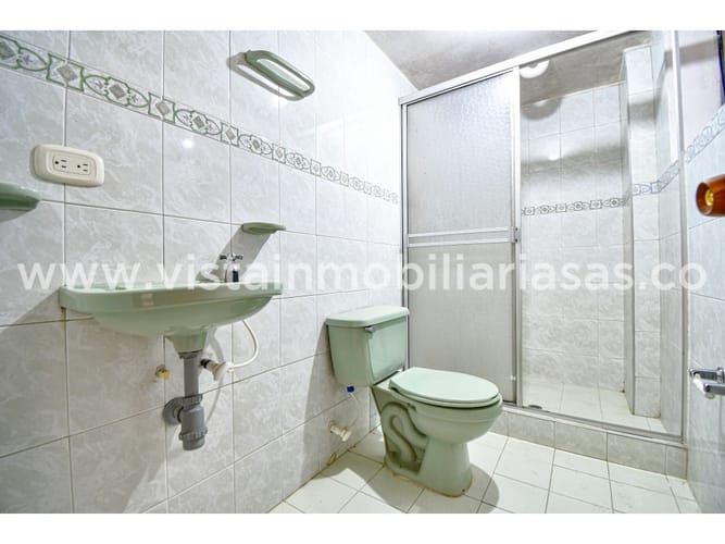 Casa de 3 alcobas en venta en Viveros, Manizales, 180 m² · foto 23 de 23