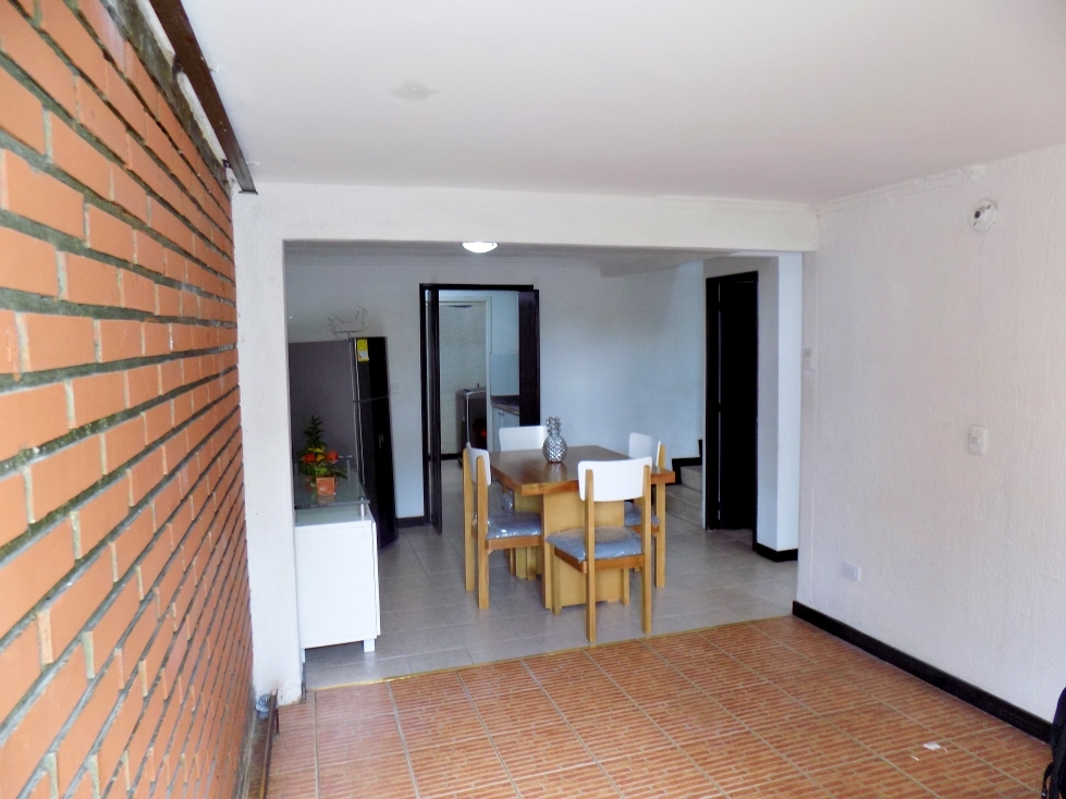 Casa en venta en Los Alcazares, Manizales · foto 3 de 15
