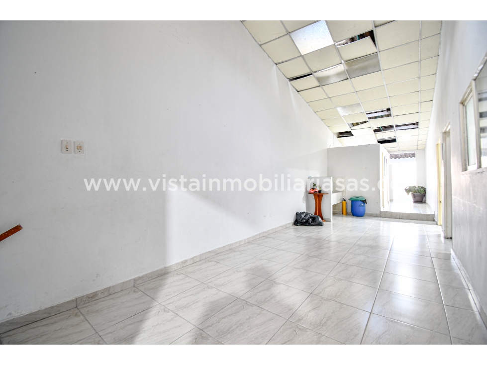 Casa en venta en Los Agustinos, Manizales · foto 8 de 23