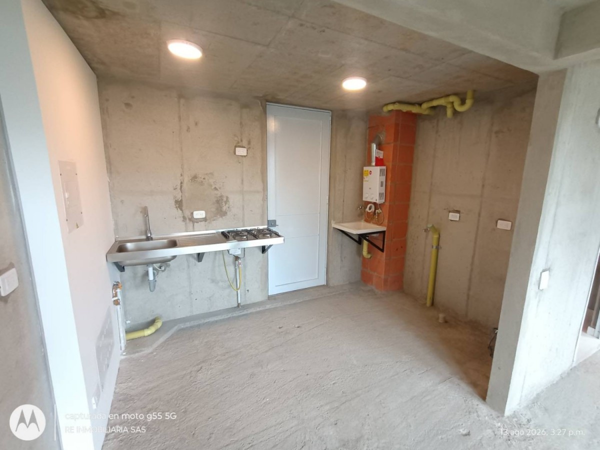 Apartamento en venta en Ciudad Alsacia, Bogotá · foto 4 de 20