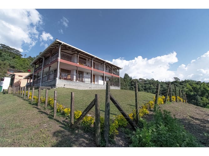 Finca en venta en Sancancio, Manizales, 400 m² · foto 14 de 24