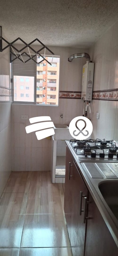 Apartamento de 3 alcobas en venta en La Prosperidad, Madrid, 55 m² · foto 2 de 8
